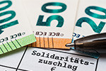 Solidaritaetszuschlag_verfassungsgemaess_V1_AdobeStock_286058160__kl