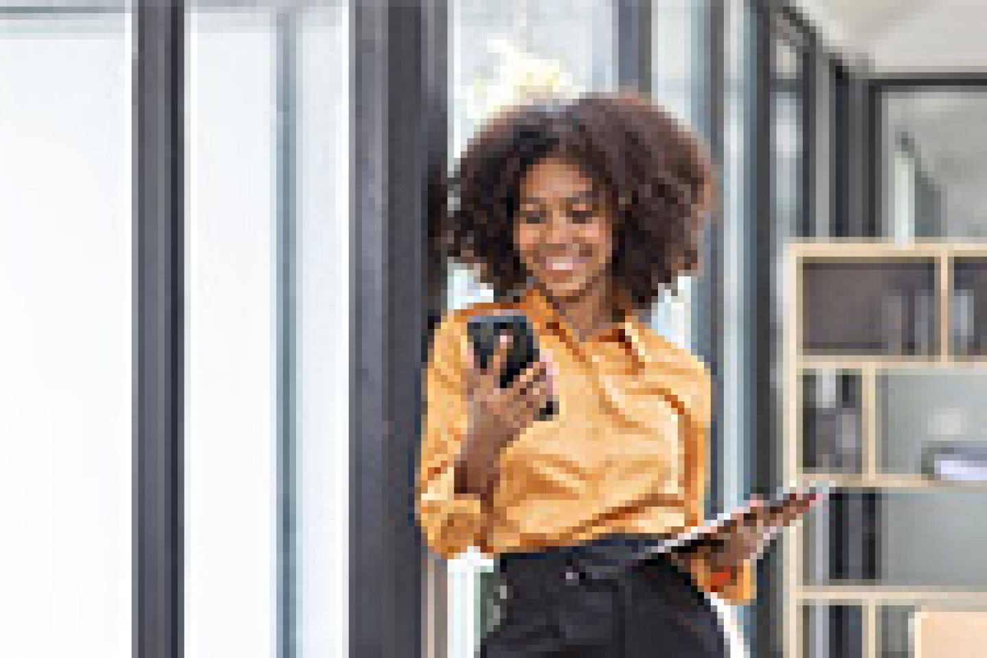 Steuergestaltungen_mit_Mobiltelefonen_V1_AdobeStock_588953460__kl
