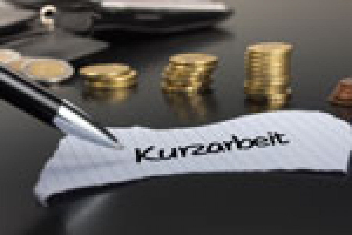 AdobeStock_239557649_Seite-2_2_Kurzarbeitergeldregelung