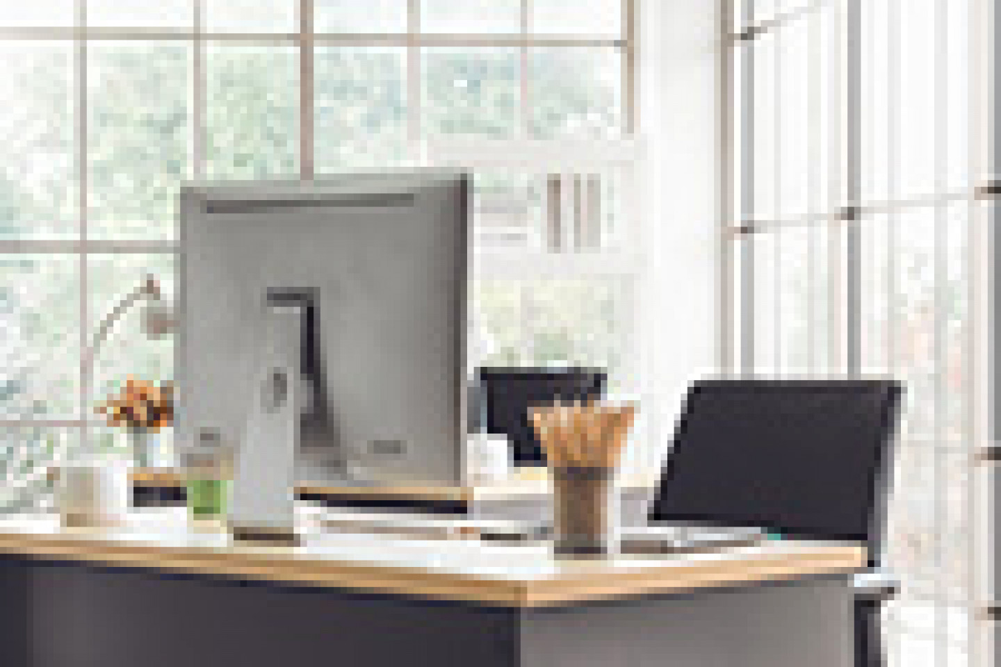 Umzug_ins_Homeoffice_V1_AdobeStock_360649886_kl